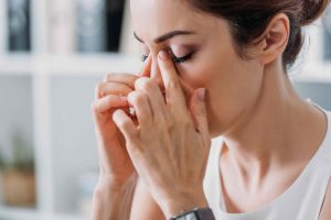 Effective ways to prevent sinusitis during allergy season